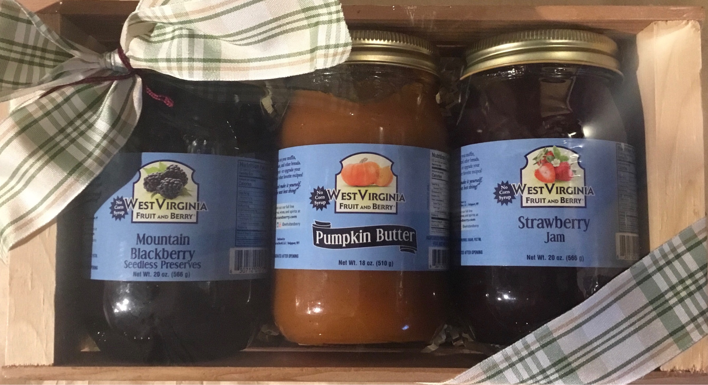 WV Fruit & Berry Gift Crate